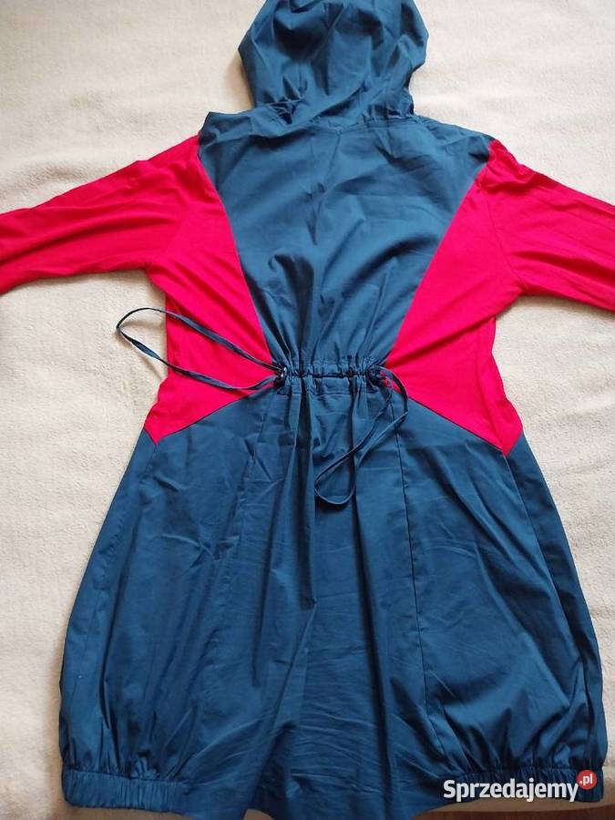 Sportowa sukienka i welurowa bluza Polkowice