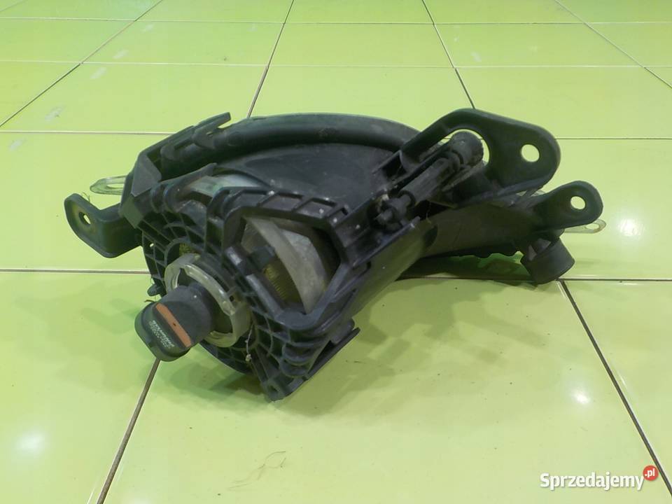 OPEL ZAFIRA C 20 CDTI AUT 13r 5D halogen lewy osobowe Lampy przeciwmgielne Suków