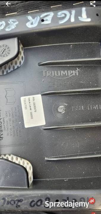 Triumph Tiger 800 OEM 2016 podgrzewana kanapa