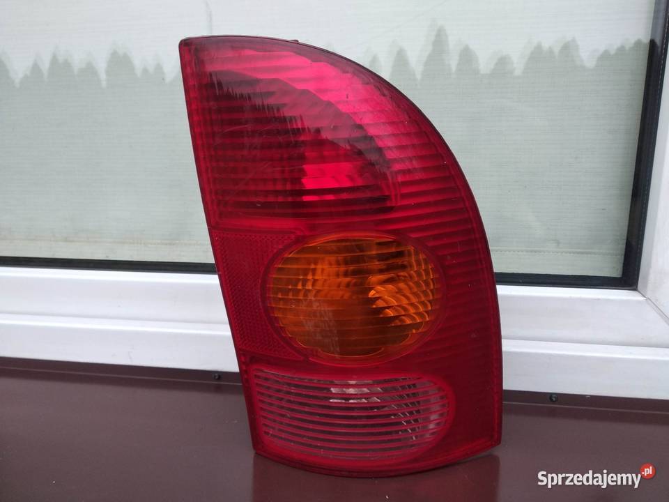 Renault Megane I 1 kombi lampa tył tylna prawa osobowe Sieradz