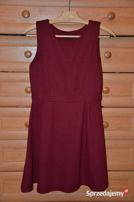 Sukienka mini kratka Stradivarius M bordowa M Spódnice i sukienki Moda i Styl kujawsko-pomorskie Bydgoszcz