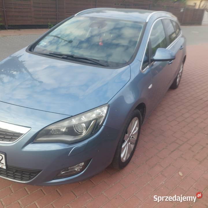 OpeL Astra wielofunkcyjna kierownica