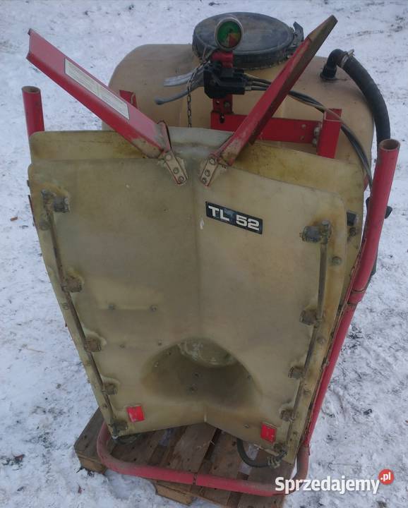 Opryskiwacz sadowniczy 200L zawieszany z kolumna