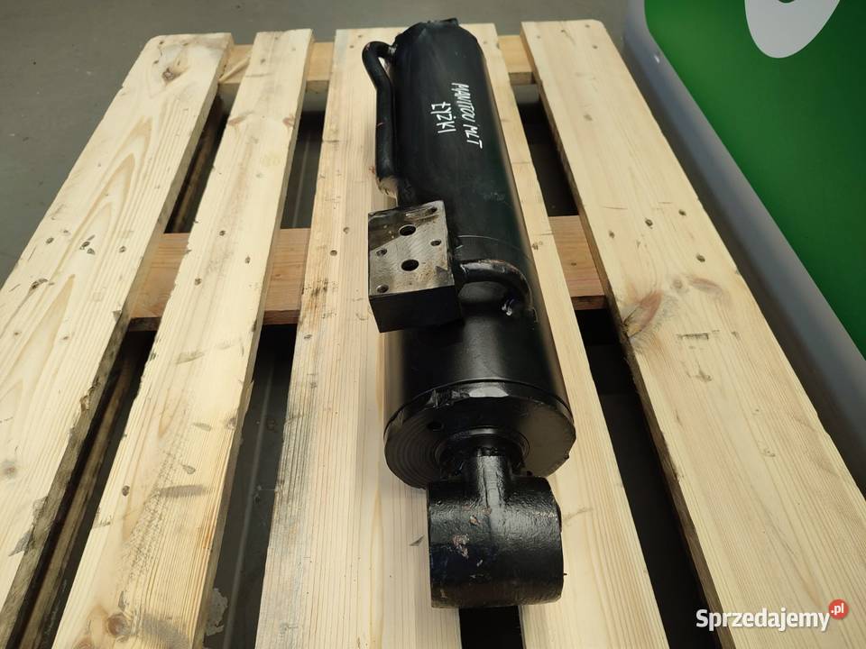 Siłownik hydrauliczny 299905 przechyłu osprzętu Wilkowo sprzedam