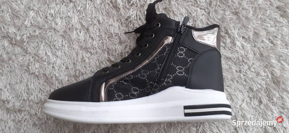 Nowe ocieplane sneakersy r 40 Pasym