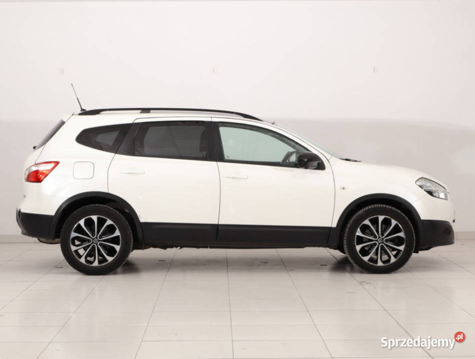 Nissan Qashqai2 16 dCi kamera cofania Piaseczno