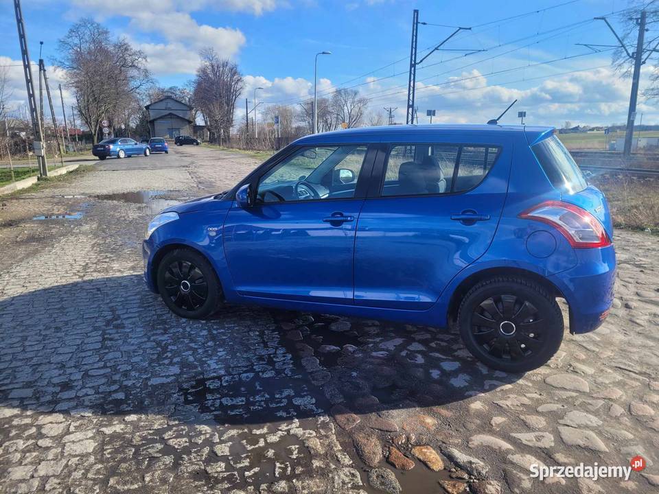 Suzuki Swift mk7 2012r 13DDIS Dizel gniazdo AUX Kotlin