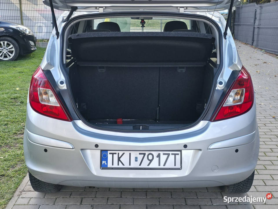 Opel Corsa 12 Benzyna Serwisowany Gwarancja kurtyny powietrzne Piekoszów sprzedam