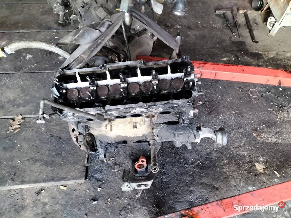 silnik audi 80 b3 b4 16 d td blok głowica wał Kamień-Kolonia