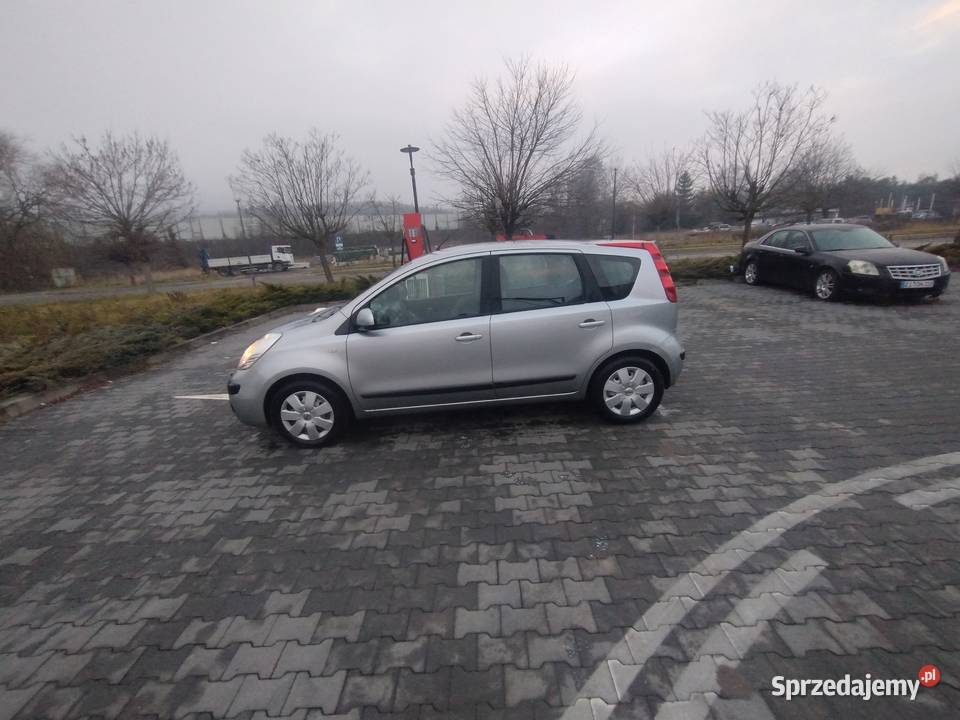Nissan note manualna