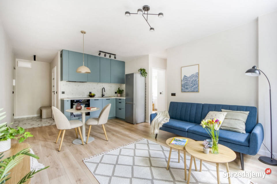 3 pokoje 474 m generalnym remoncie 2 balkony mazowieckie Warszawa