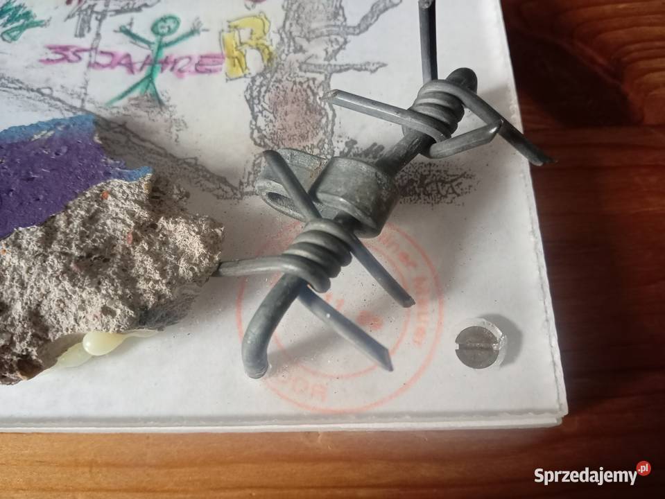 Sprzedam kawałki muru Berlińskiego śląskie Bytom sprzedam
