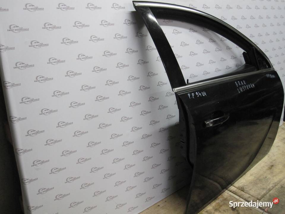 OPEL INSIGNIA A I 10r drzwi prawe przód