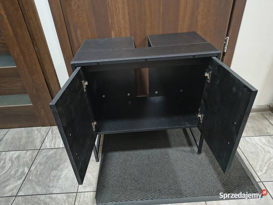 Szafka RTV mała zgrabna Budzyń