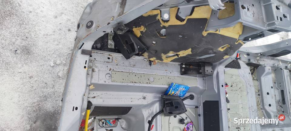 ĆWIARTKA WANNA PAS TYLNY AUDI Q5 8R 20082016 Przystajń