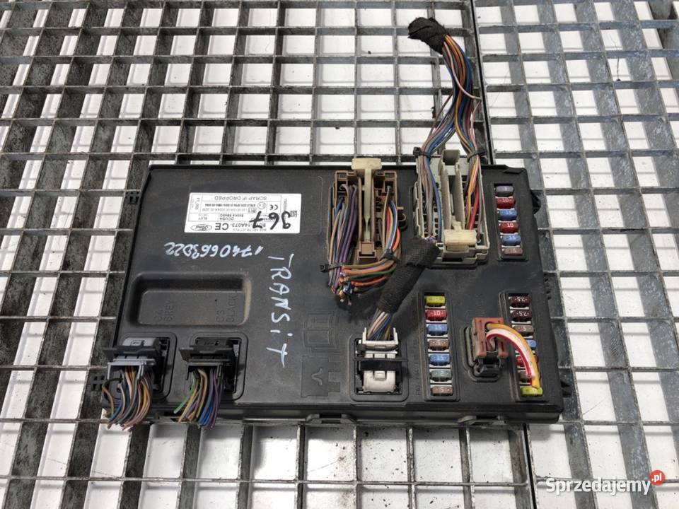 SKRZYNKA BEZPIECZNIKÓW FORD TRANSIT V Bus 0614 podkarpackie