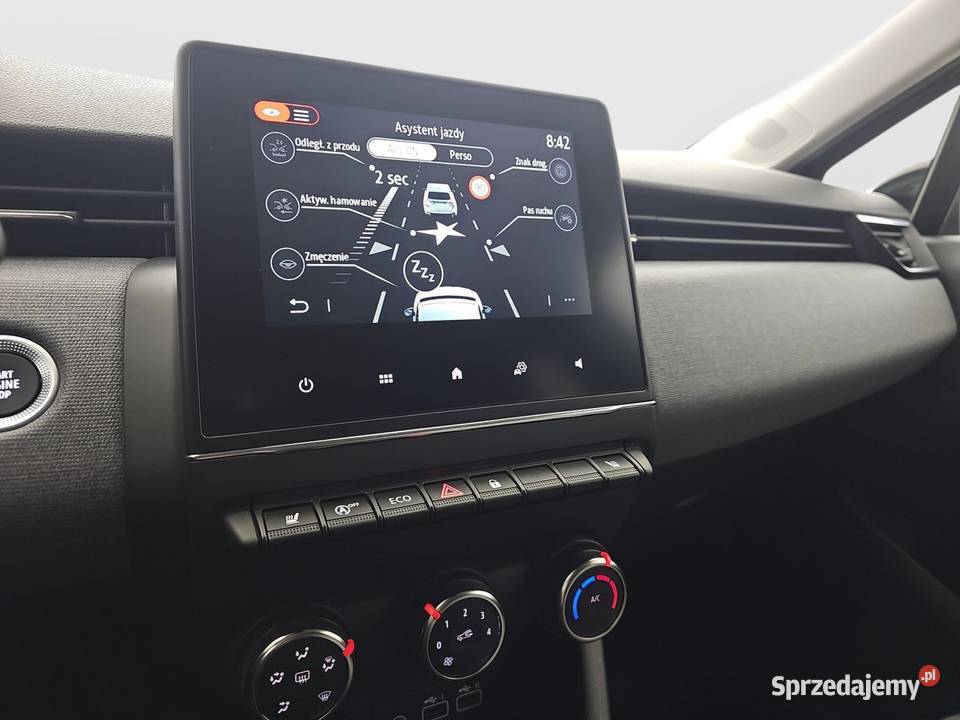 Clio 10 TCe Evolution2024RPakiet Look Evolution Rok produkcji 2024