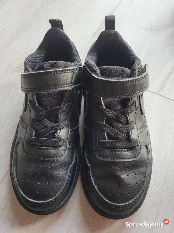 Buty Nike chłopięce w rozmiarze 27 podkarpackie Jarosław sprzedam