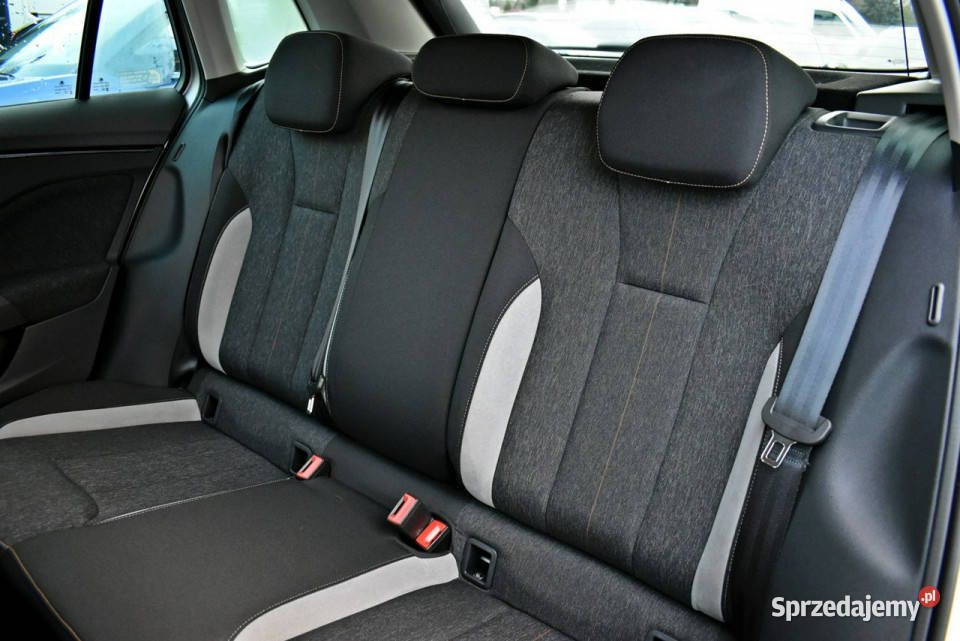 koda Kamiq Bezwypadkowy Salon Polska Serwis ASO łódzkie Łódź sprzedam