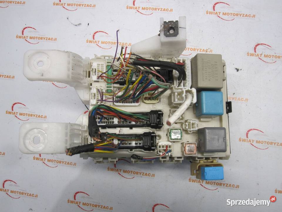 TOYOTA PRIUS XW20 06r skrzynka bezpieczników Kielce