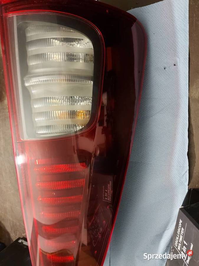 Renault Espace lampy tył lewa 8200394722 i przód osobowe Tychy sprzedam