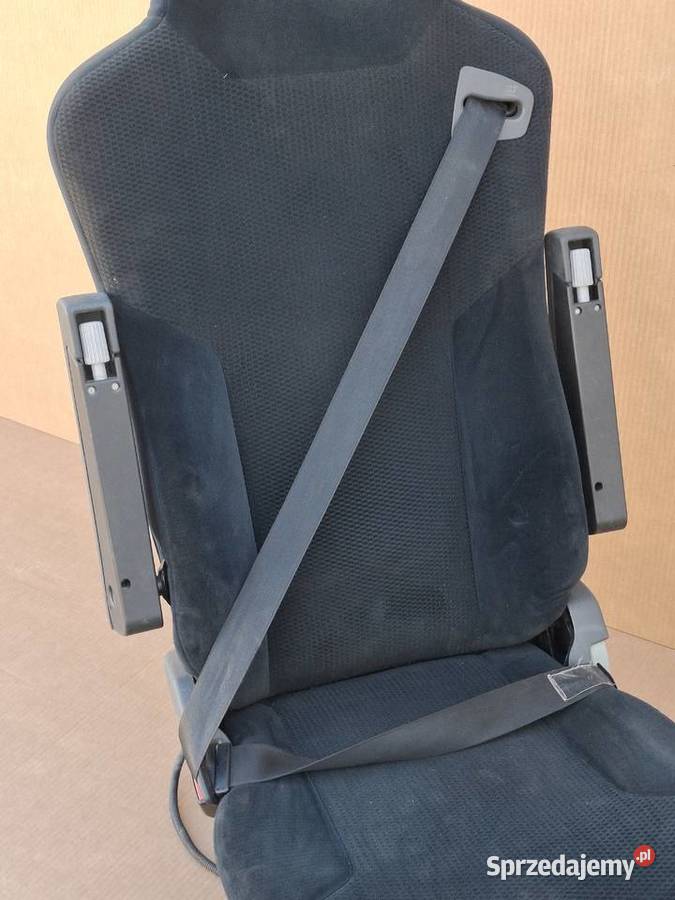 MAN TGX E6 TGS FOTEL KIEROWCY PNEUMATYCZNY ISRI ciężarowe Bieleń