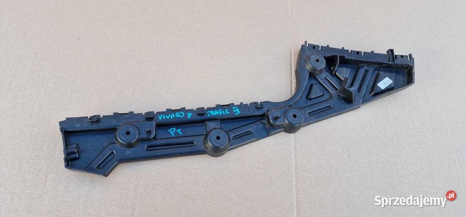 TRAFIC III VIVARO B ŚLIZG ZDERZAKA PRAWY TYŁ