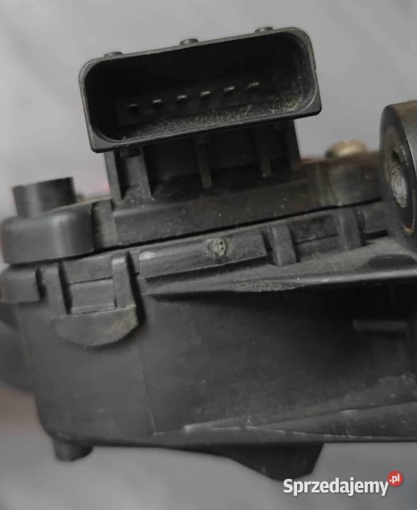 Pedał gazu potencjometr Opel Zafira B Astra Sanok