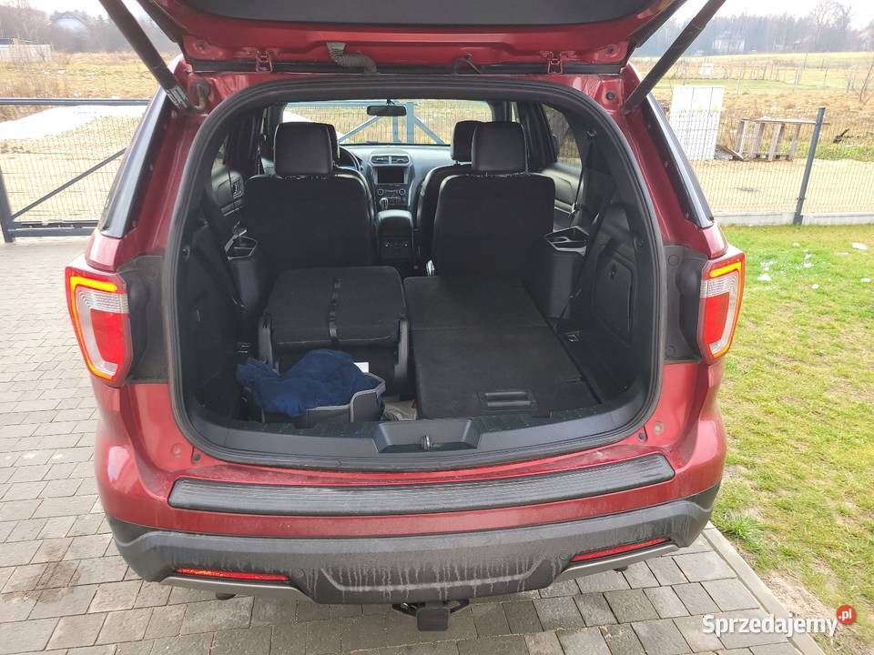 Ford Explorer 2019r Chechło