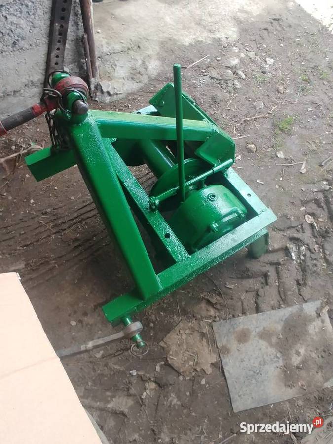 Wyciagarka leśna Gaz 66 Brzozów