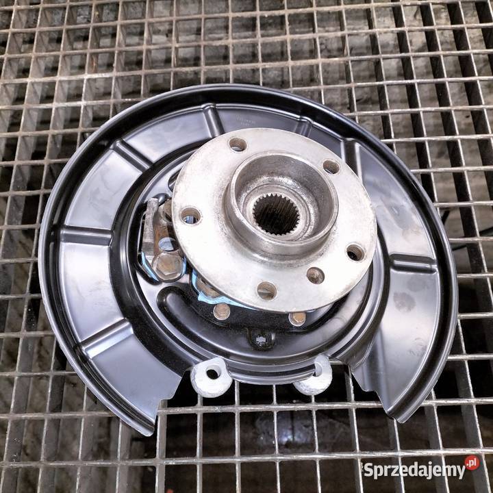 Zwrotnica prawa tylna BMW E39 nowa Wszystkie Zwrotnice