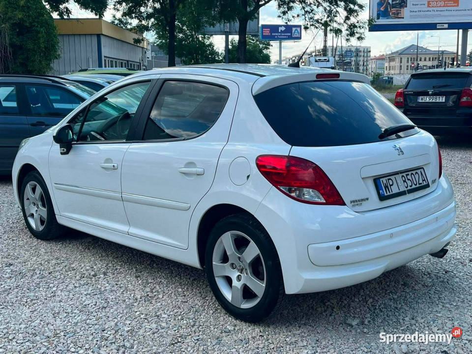 Peugeot 207 ładny klimatronic Serwisowany elektryczne lusterka mazowieckie Warszawa