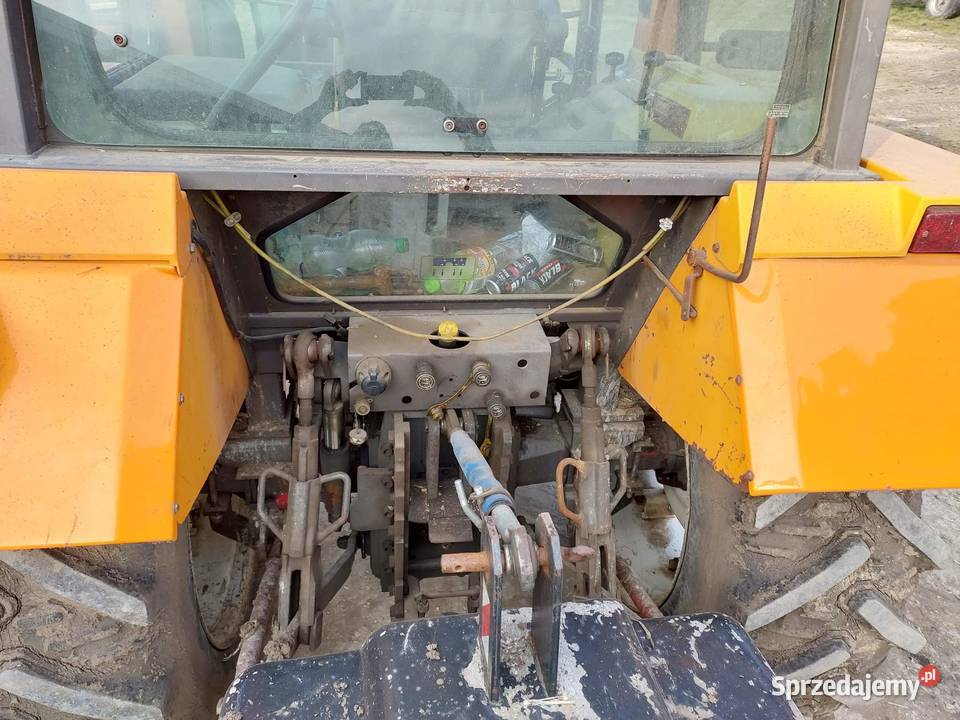 Renault 8512 z turem Renault Ciągniki łódzkie Wola Krzysztoporska