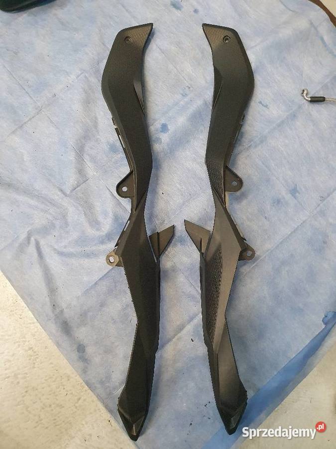 BMW s1000xr obudowa tylna ramy owiewka Plastiki Grońsko