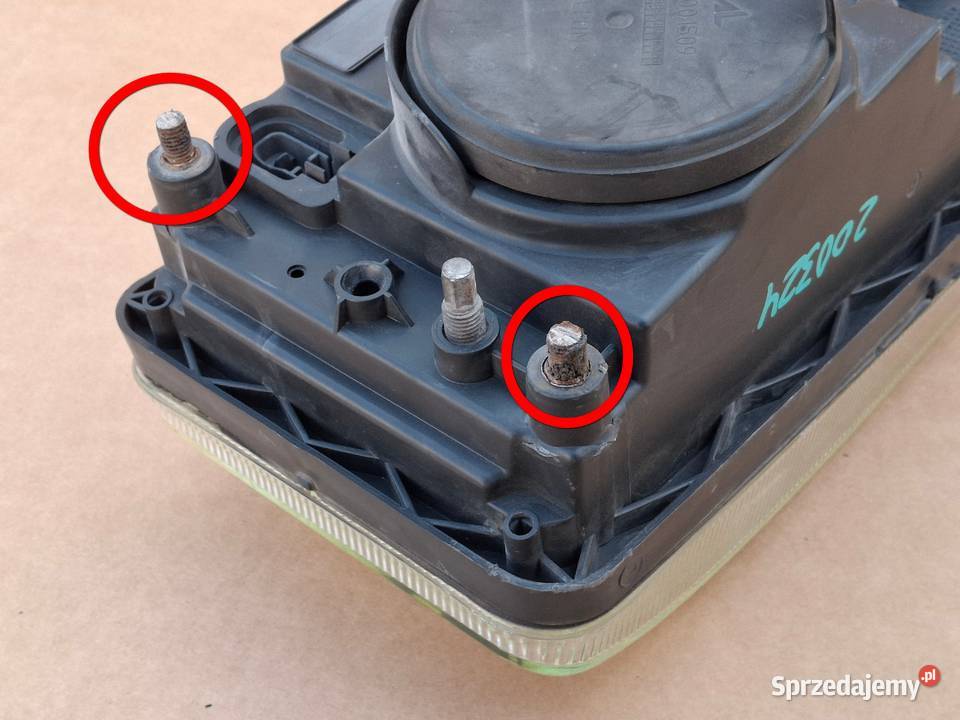 IVECO STRALIS EUROCARGO REFLEKTOR LEWY LAMPA Bieleń sprzedam