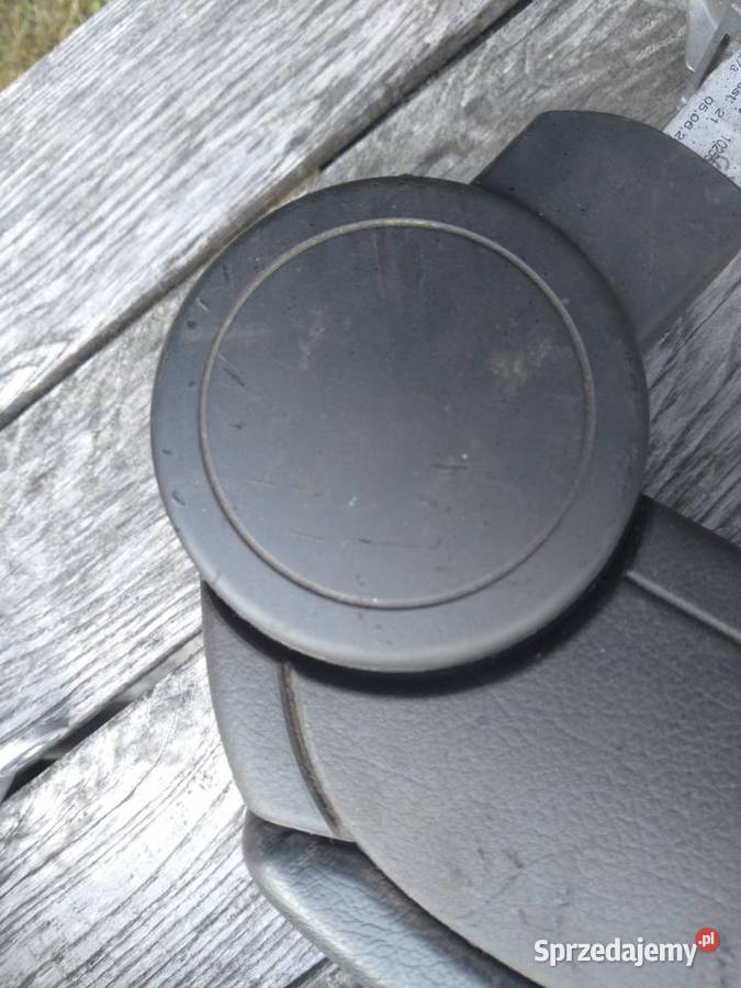 Podłokietnik Audi A6 C5 osobowe Istebna