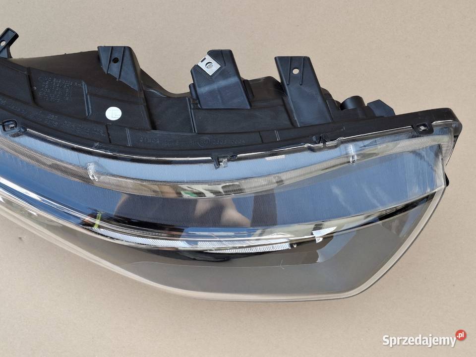 IVECO DAILY IV LIFT 19 REFLEKTOR PRAWY FULL LED Kargowa