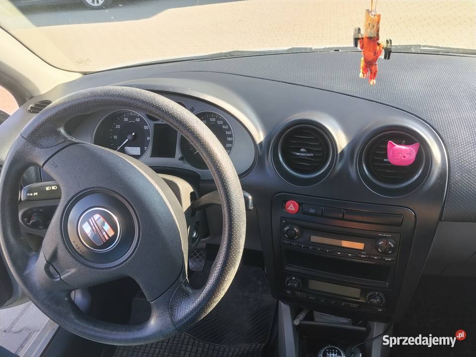 Seat Cordoba Sedan 16 MPI 105 w w 2024 elektryczne lusterka wielkopolskie Poznań sprzedam