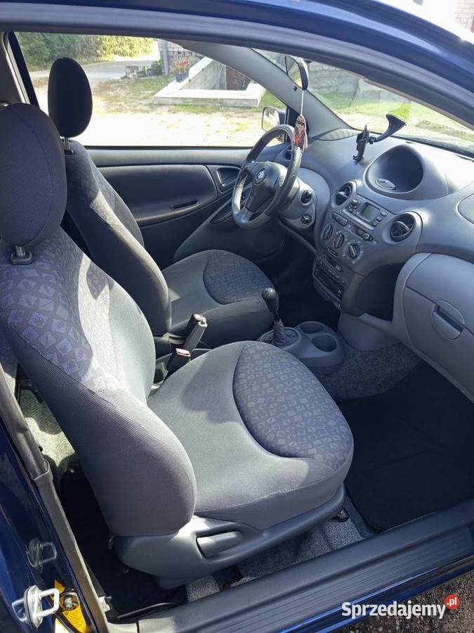 Toyota Yaris 13 2002r Rok produkcji 2002 Augustów