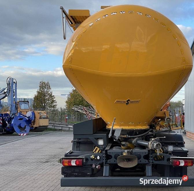 Silos 31m cysterna do sruty pelettu paszy Warszawa sprzedam