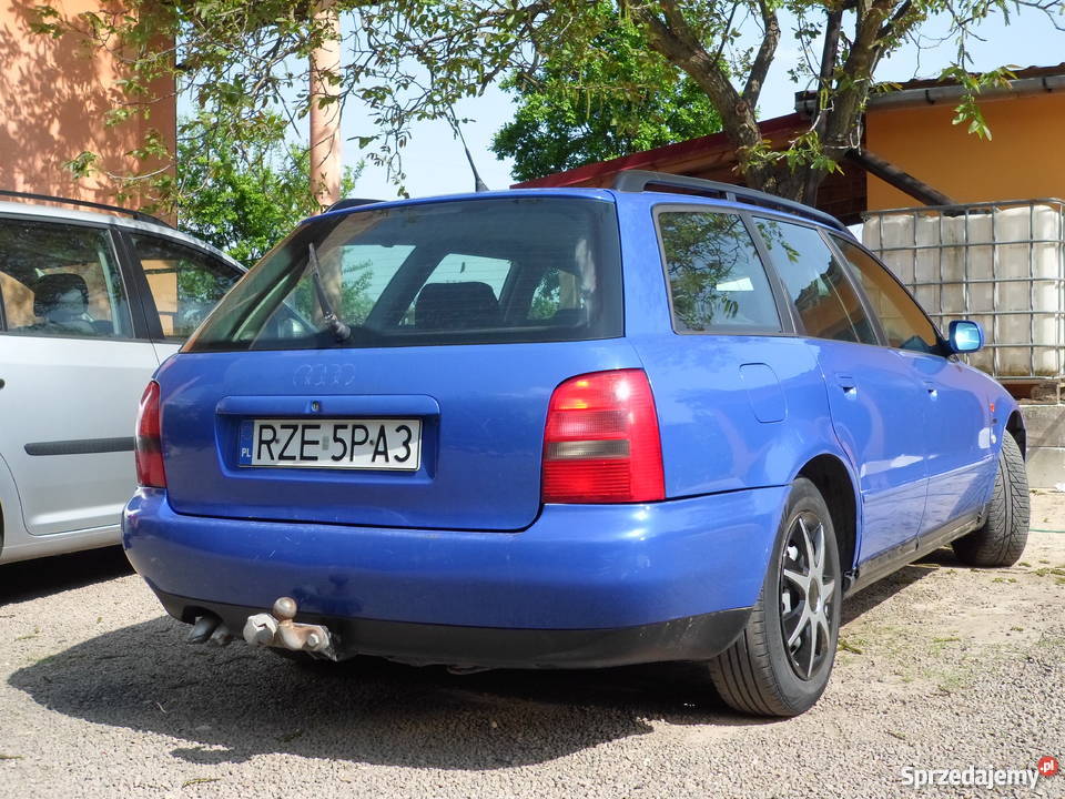 Audi a4 b5 niebieski Trzeboś