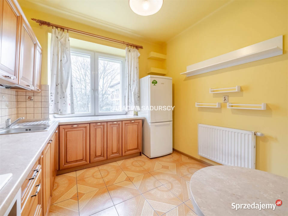 sprzedaży mieszkania 489m2 2 pokojowe Kraków blok