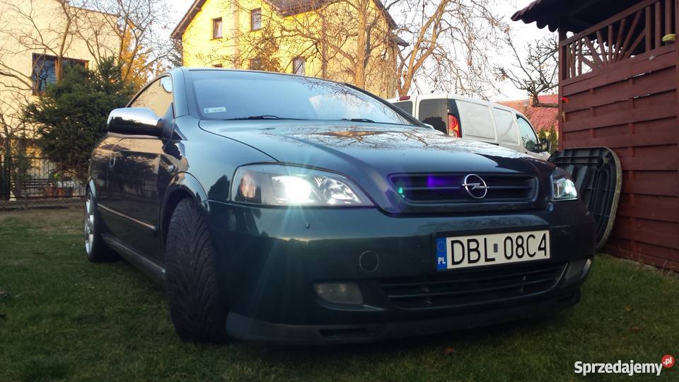 Opel Astra Bertone 20 Turbo 240 reflektory ksenonowe Bolesławiec