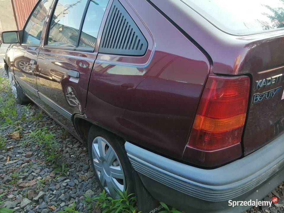 opel kadett e 1600cm3 Opole