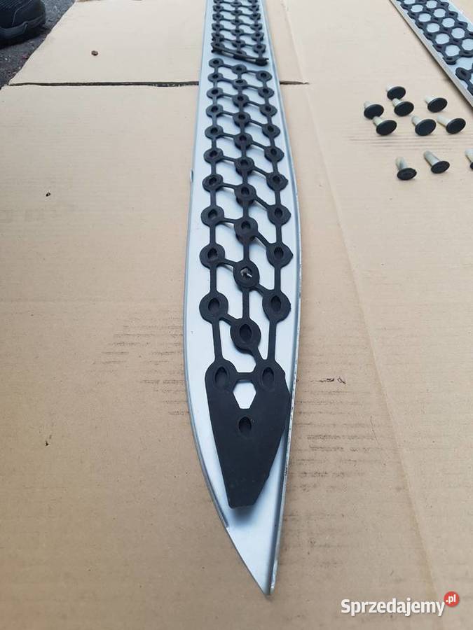Mercedes ML 164 AMG aluminiowe nakładki progowe Gdańsk