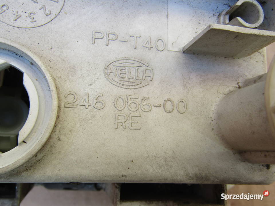 LAMPA PRZEDNIA LEWAPRAWA SKODA FELICIA 9497r osobowe Mysłaków sprzedam