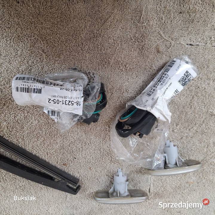 Lampa przednia lewa Audi A6c5 z 1999r Piaseczno