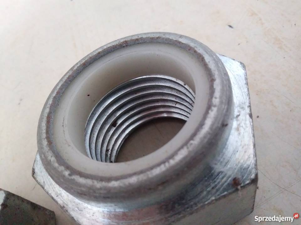 Duże nakrętki ocynkowane 6kątne samokontrujące sprzedam