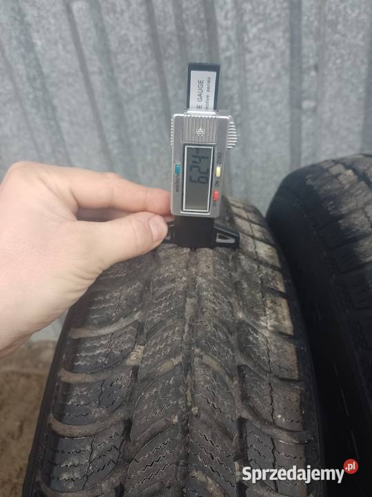 2 Koła r13 4x100 Zima Sava 15580 2017r 62mm