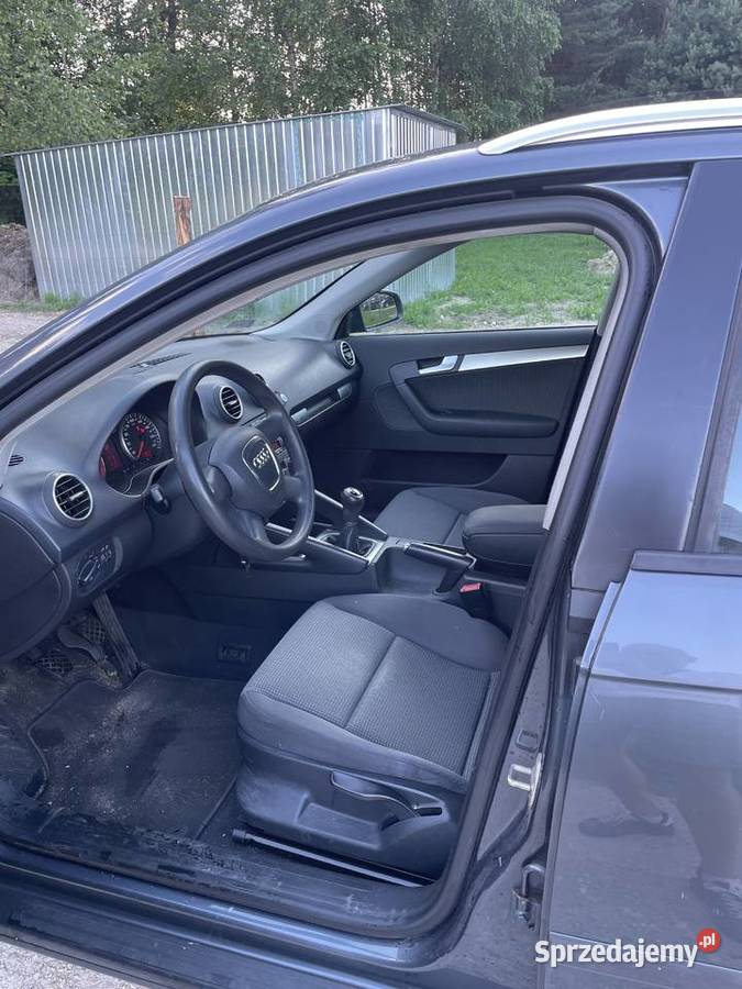 Audi a3 8p sport back 16 benzyna klimatronik 220 Busko-Zdrój